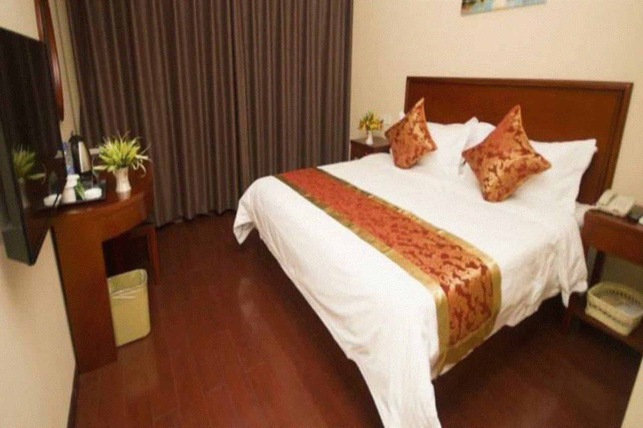 Greentree Inn Jiangxi Nanchang Xihu District Zhanqian W Business Hotel Εξωτερικό φωτογραφία