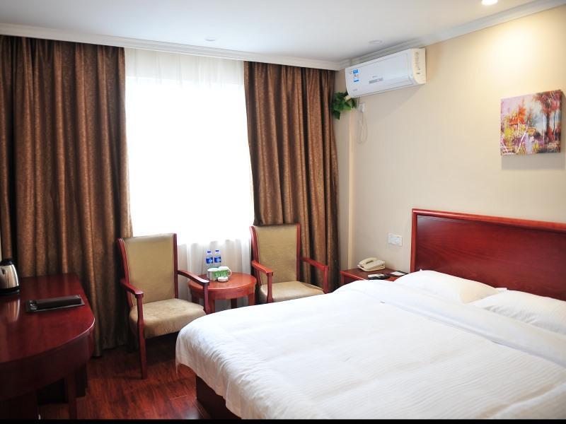 Greentree Inn Jiangxi Nanchang Xihu District Zhanqian W Business Hotel Εξωτερικό φωτογραφία