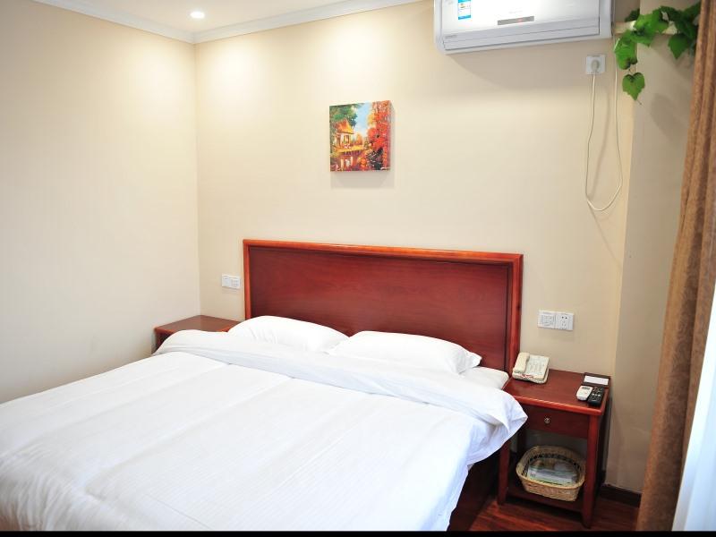 Greentree Inn Jiangxi Nanchang Xihu District Zhanqian W Business Hotel Εξωτερικό φωτογραφία